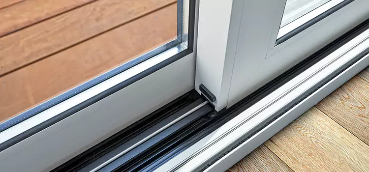 Why Your Sliding Door Keeps Getting Stuck in Daytona Beach, FL?